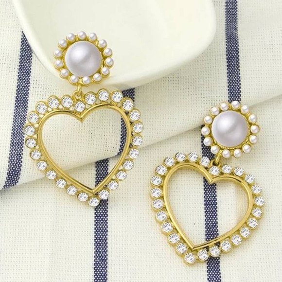 Jewelry - Heart Large Pearl Simulated Diamonds Drop Earrings 18k Gold Plated